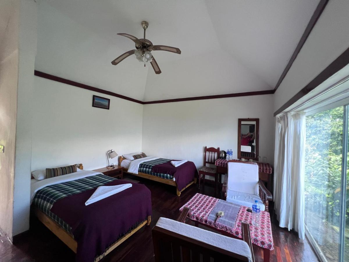 Es Deurali Resort Pokhara Eksteriør bilde